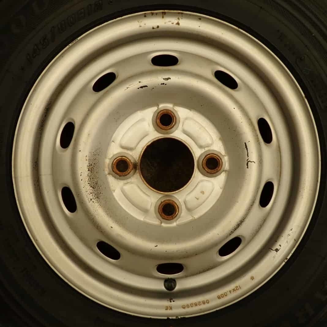 夏4本新品 2023年 会社宛 送料無料 145/80R12×4J LT グッドイヤー カーゴプロ スバル純正スチール 軽トラック 145R12 6PR 同等 NO，D3922-4 145&frasl;80R12×4J 送料無料 会社宛 スチール エッセ 鉄