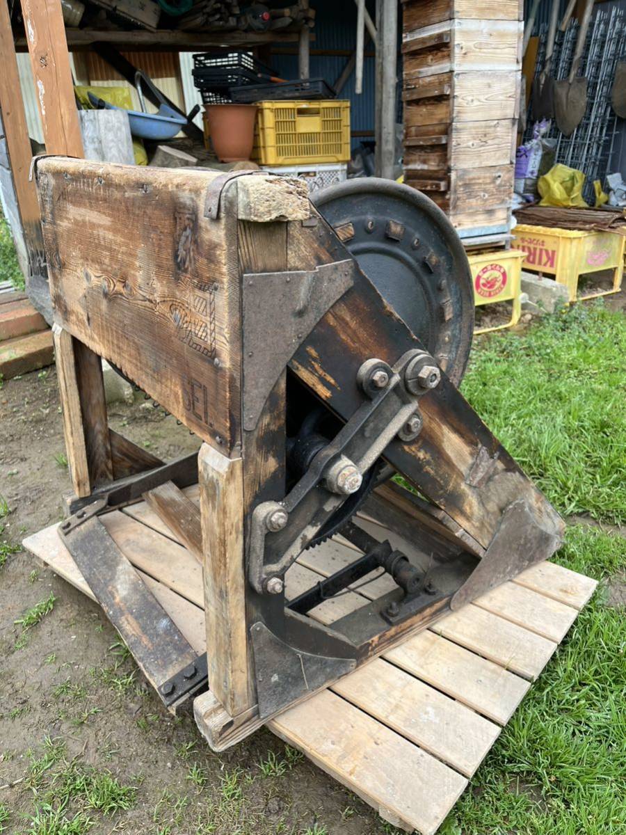 脱穀機】足踏み式脱穀機 蕎麦 麦籾 米 昭和レトロ 古民具 アンティーク