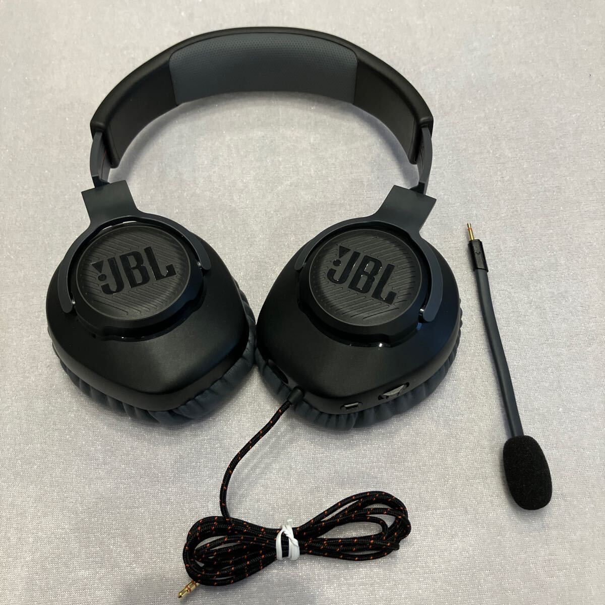 JBL QUANTUM 100 ゲーミングヘッドセット ヘッドホン 3.5MM接続_2