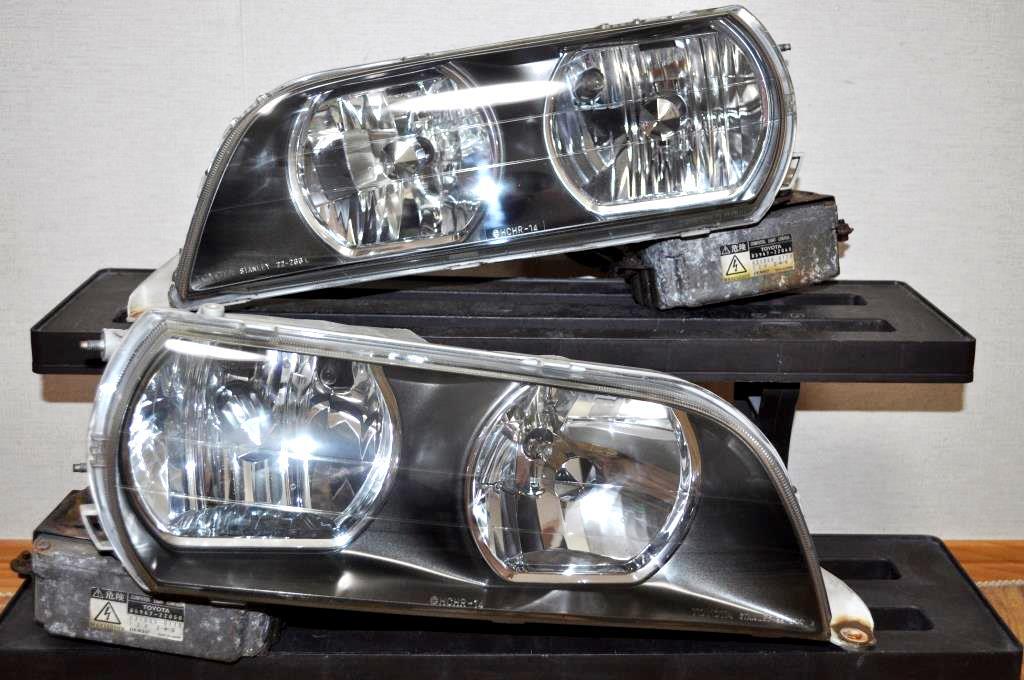 綺麗 黄ばみ無 JZX100 GX100 100系 チェイサー 純正 HID ヘッドライト