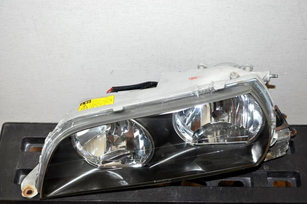 綺麗 黄ばみ無 JZX100 GX100 100系 チェイサー 純正 HID ヘッドライト