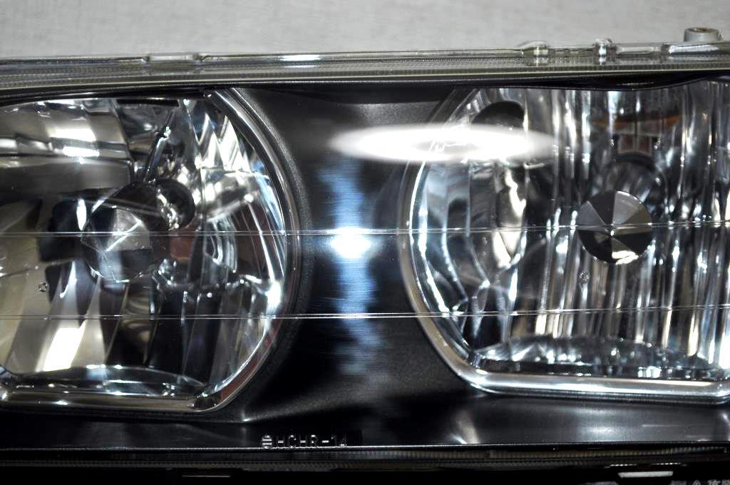 綺麗 黄ばみ無 JZX100 GX100 100系 チェイサー 純正 HID ヘッドライト