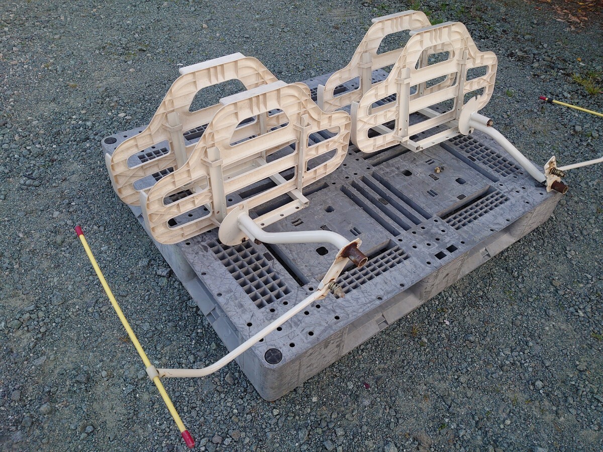 イセキ PQ4 さなえ 4条用 苗台 左右セット 苗置き台 苗乗せ台　フレーム マーカー付き 田植機 PQ パーツ 三重県から ISEKI_1