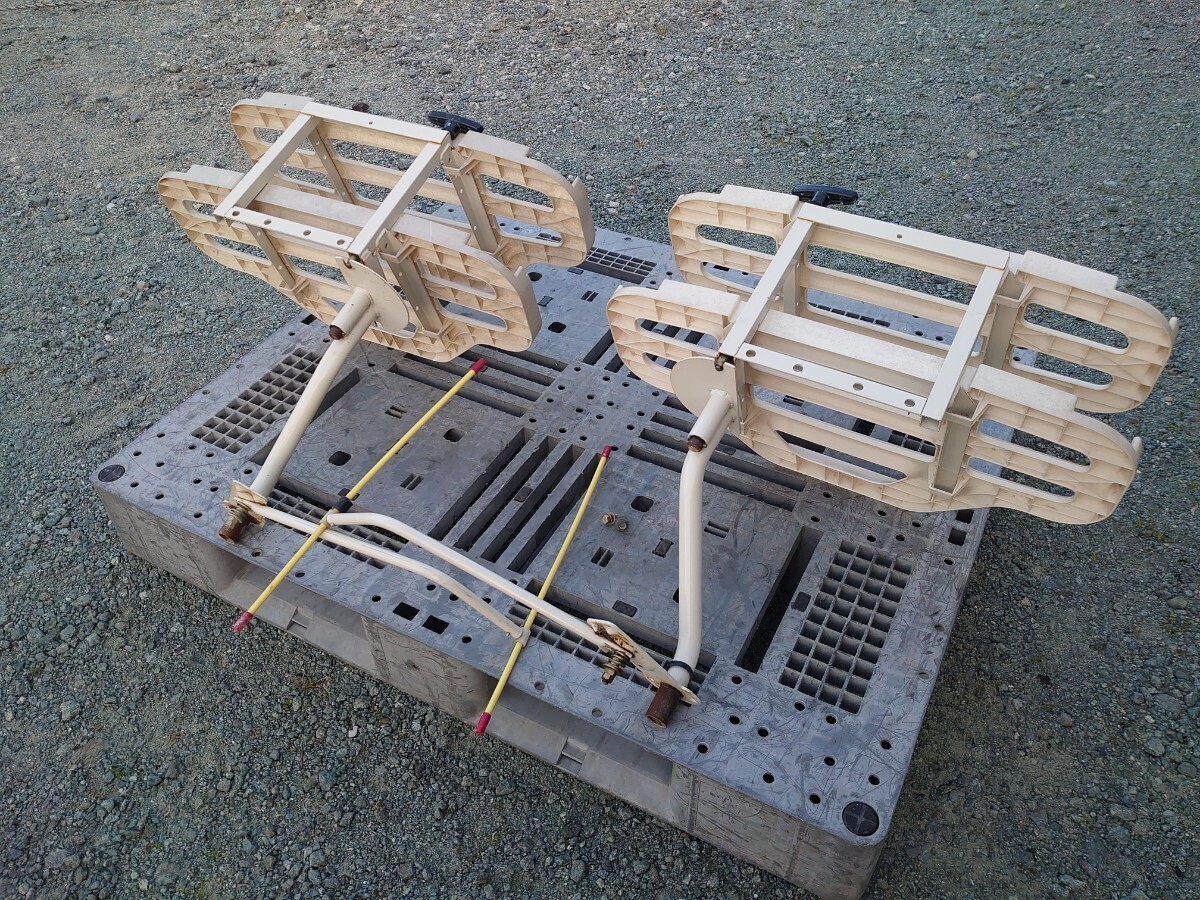 イセキ PQ4 さなえ 4条用 苗台 左右セット 苗置き台 苗乗せ台　フレーム マーカー付き 田植機 PQ パーツ 三重県から ISEKI_3