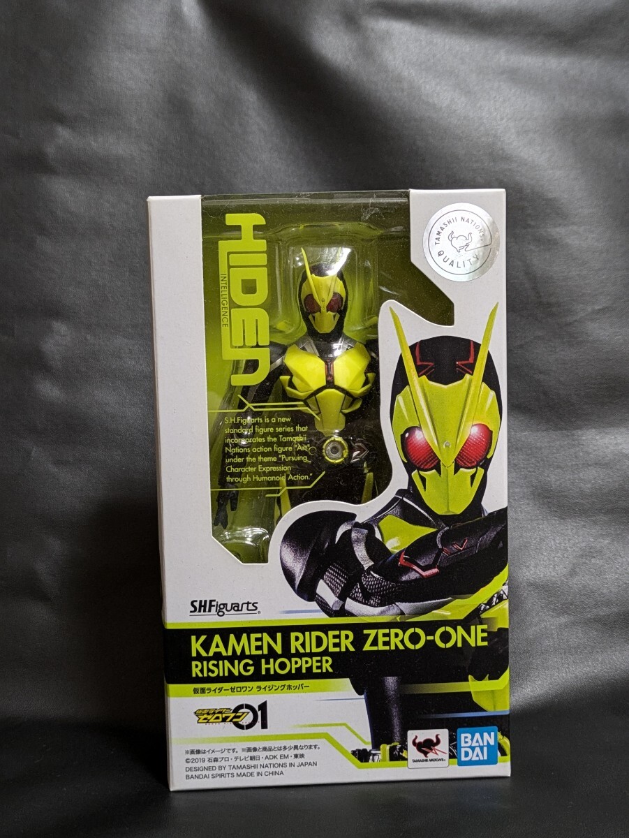 S.H.Figuarts 仮面ライダーゼロワン ライジングホッパー BANDAI フィギュアーツ_1