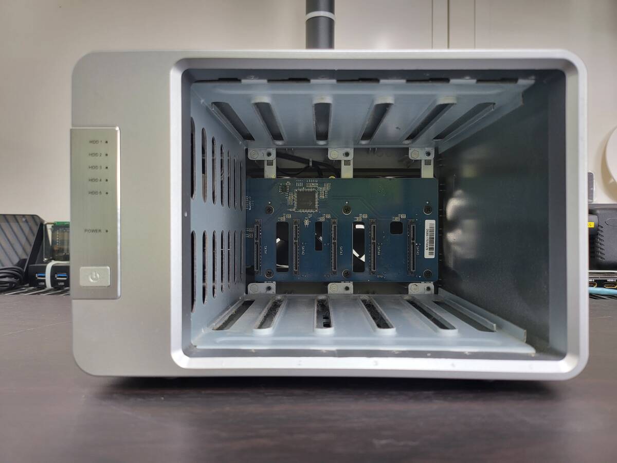 ◆◇TerraMaster D5-300 5ベイ RAID/HDDケース◇◆_3