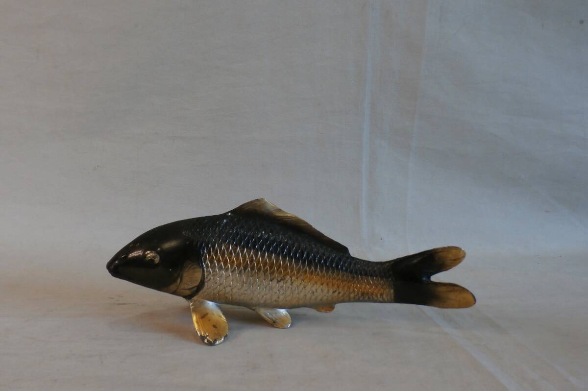 真鯉金鯉 双鯉 金属工芸 中古品 夫婦鯉 縁起物 一対 飾り物 置物 Y