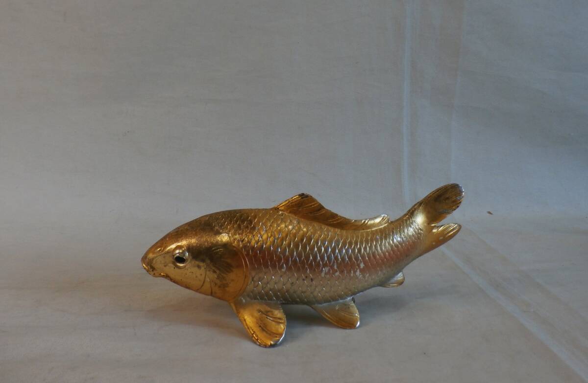 真鯉金鯉 双鯉 金属工芸 中古品 夫婦鯉 縁起物 一対 飾り物 置物 Y