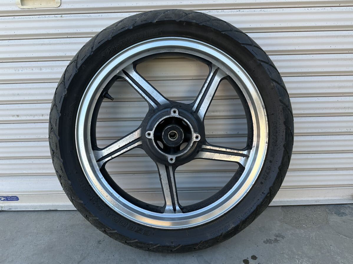 ゼファー400 リアホイール　_1
