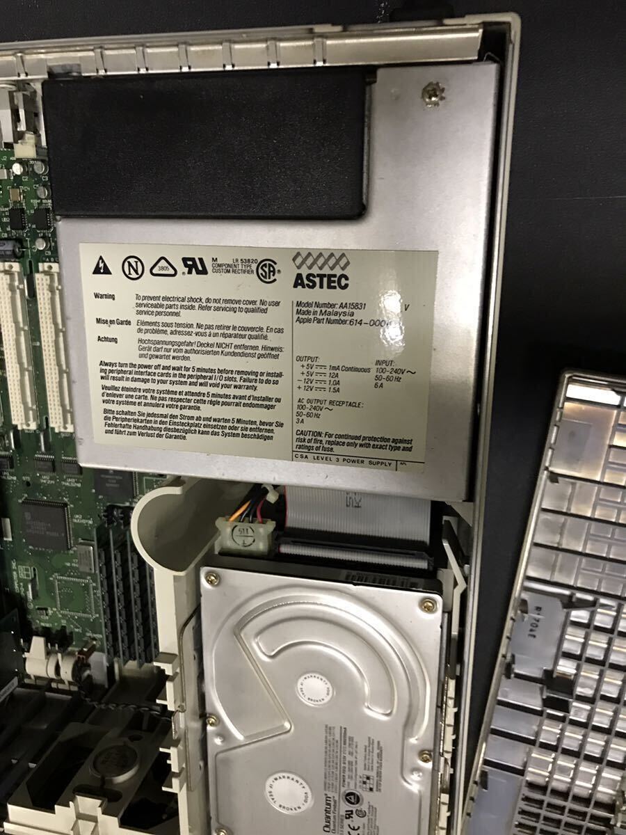 ジャンク Apple アップル Macintosh Ⅱci M5780 マッキントッシュ 旧型 ジャンク Apple アップル Macintosh Ⅱci M5780 マッキントッシュ 旧型