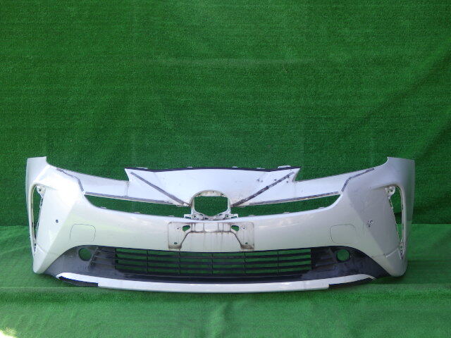 ZVW50 ZVW51 ZVW55 後期 プリウス 純正フロントバンパー 下側