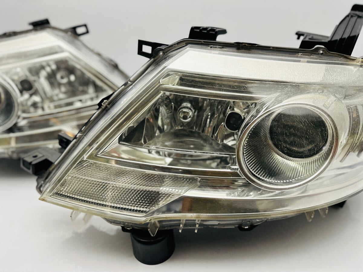 割れ無 日産 セレナ C25 CC25 ハイウェイスター 後期 ヘッドライト