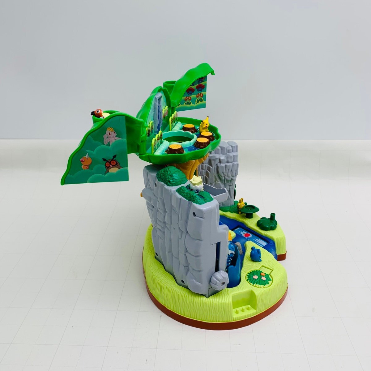 難あり中古品 TOMY ポケットモンスター コンパクトワールド ちび