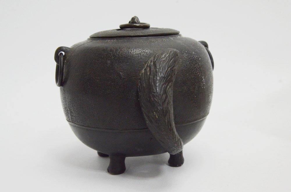 良品 文福茶釜 香炉 古銅？ 狸 香炉 香爐 灰入 分福茶釜 茶釜型香炉