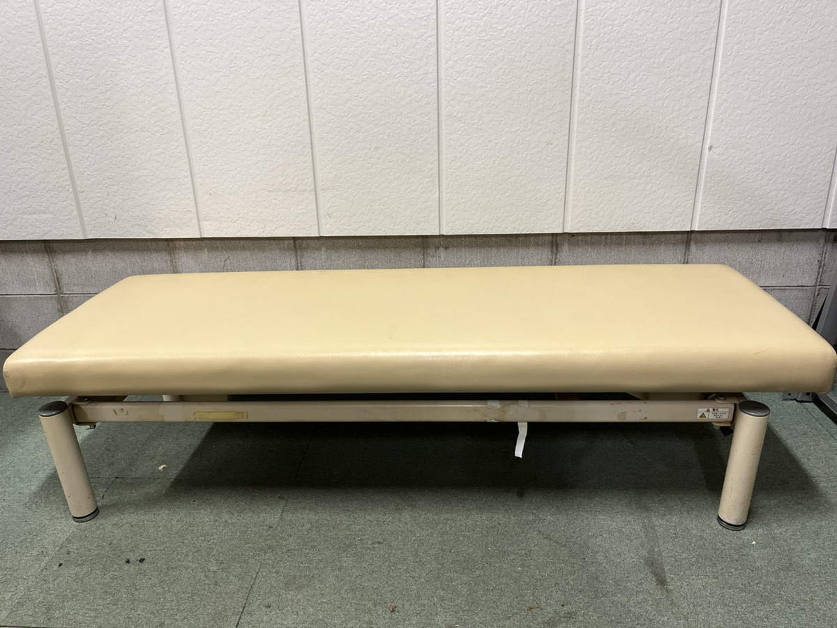 高田ベッド | マッサージベッド 整体 送料無料 診察台 施術台 手動昇降 