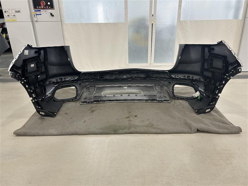 ポルシェ　カイエン　958 後期？　リアバンパー　保SL_6