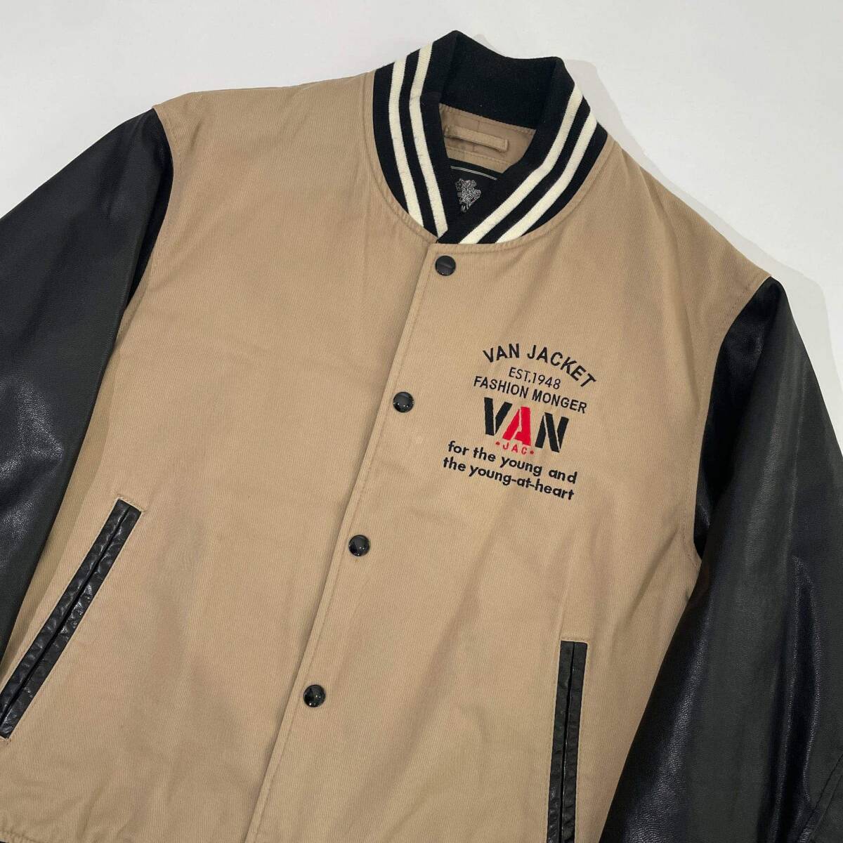 VAN JAC ヴァンヂャケット 袖革 ゴートレザー スタジャン L/ベージュ