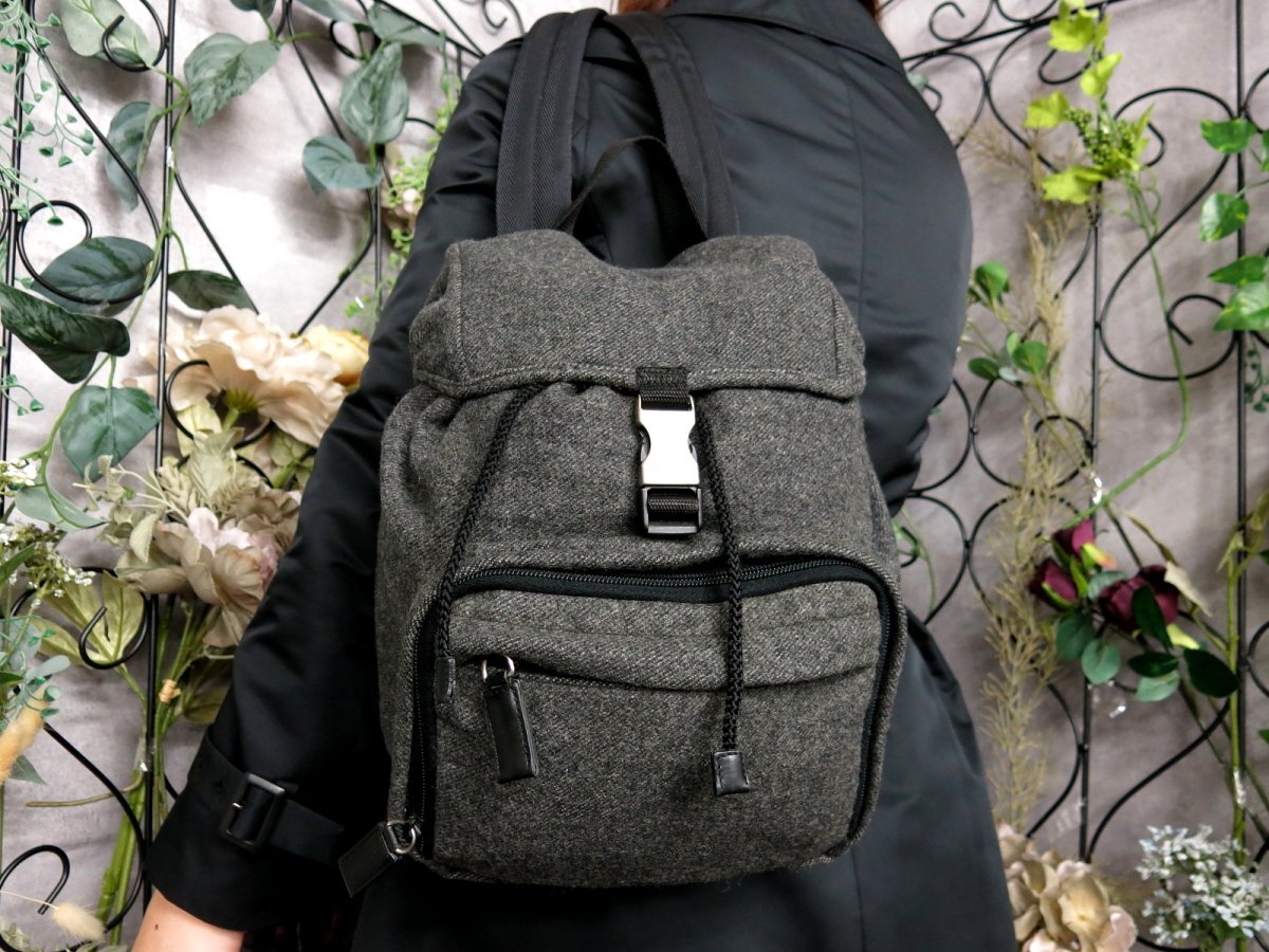PRADA - 正規品 美品 PRADA 工場白タグ31 リュックサック B2811 プラダ 