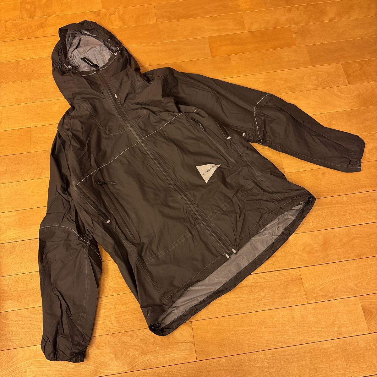 【中古美品】 and Wander 3L UL rain jacket アンド ワンダー レインジャケット 軽量 パッカブル （サイズ: 4）