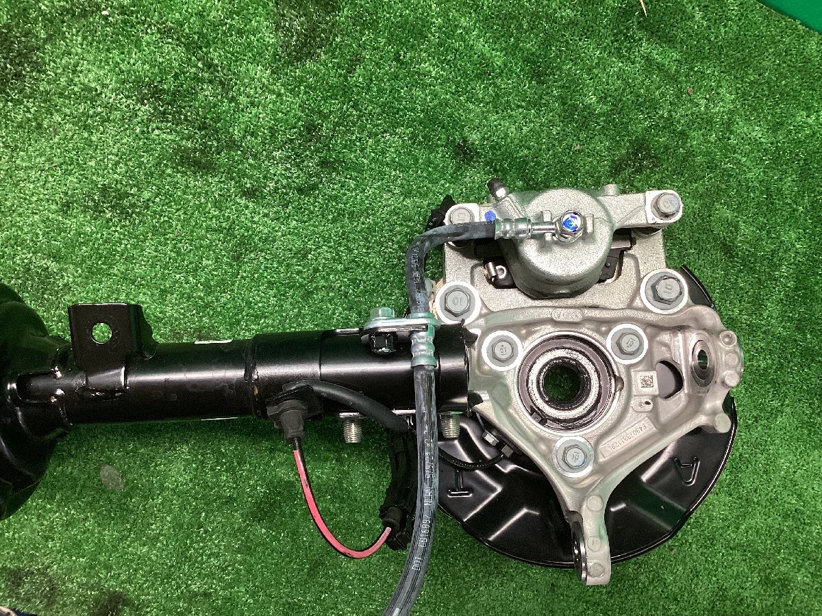 超低走行5km！ N-BOX 6BA-JF5 純正 フロント左ストラット ロアアーム ドライブシャフト ナックル キャリパー F左ストラットASSY 36835 D136 ホンダ N-BOX | 中古車情報・中古 型式：6BA-JF5（ホンダN-BOX）のグレード一覧 グー