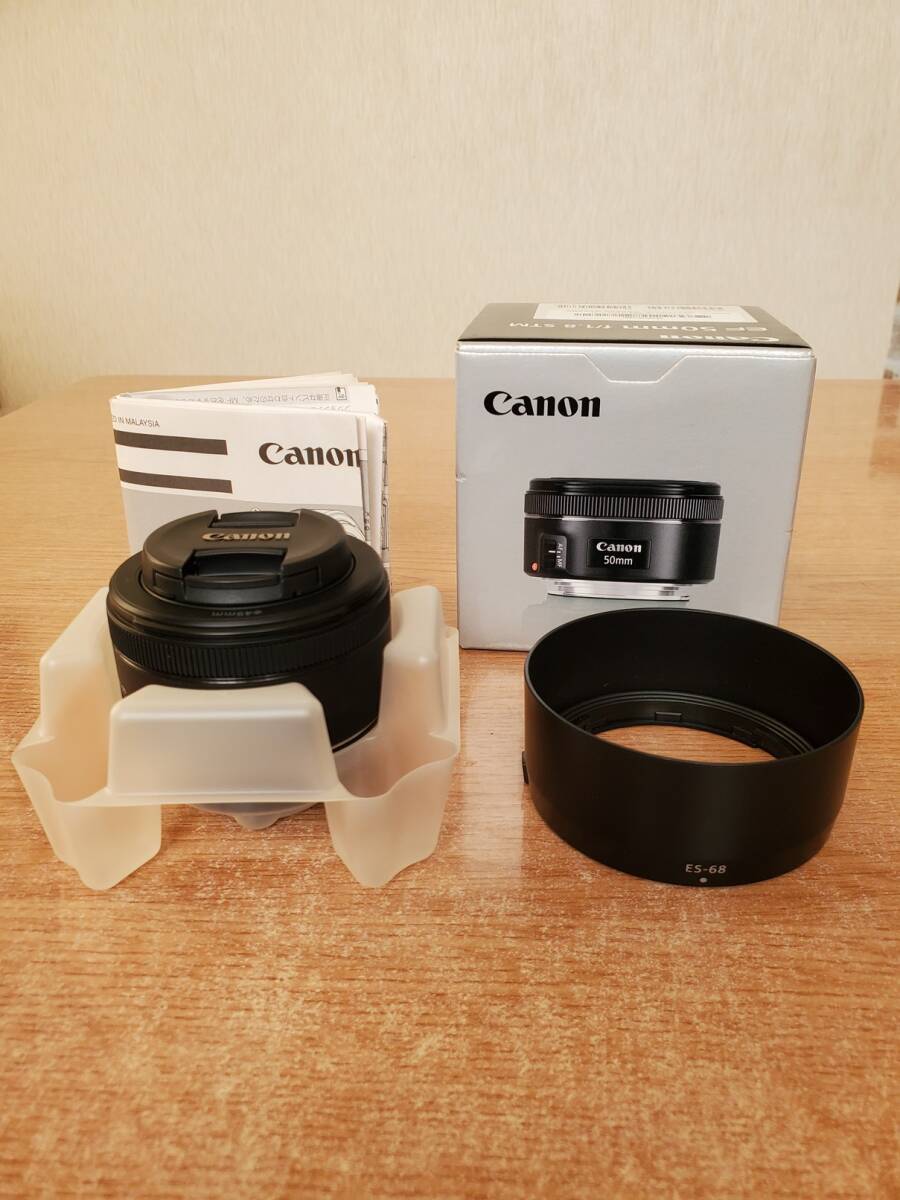 【箱有り】【美品】Canon 単焦点レンズ EF50mm F1.8 ☆美品 元箱付き☆【Canon キャノン】EF50mm F1.8 STM 一眼単焦点