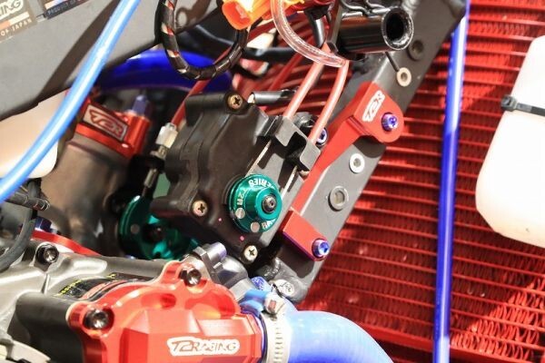 MC18・21・28　ファクトリー サーボステー【 Racers Series 】　NSR250R　T2Racing　１円売切！ Series ファクトリー Racers １円売切！ ☆１円売切！ファクトリー MC18
