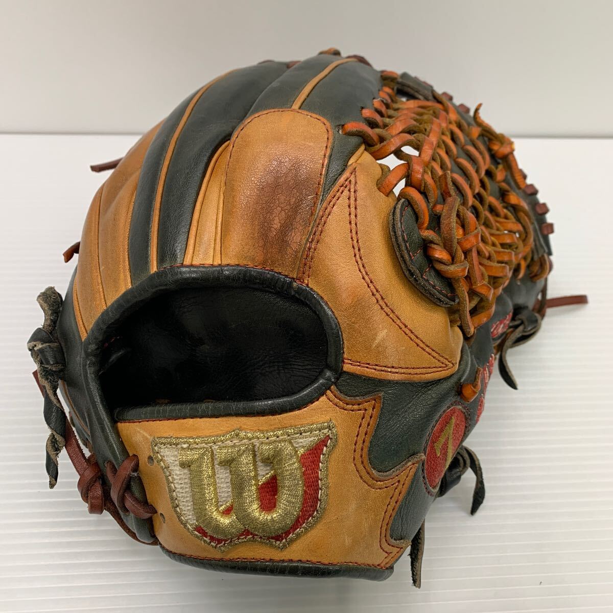 G-3729 ウィルソン Wilson 硬式 内野手用 グローブ グラブ 野球 中古品 
