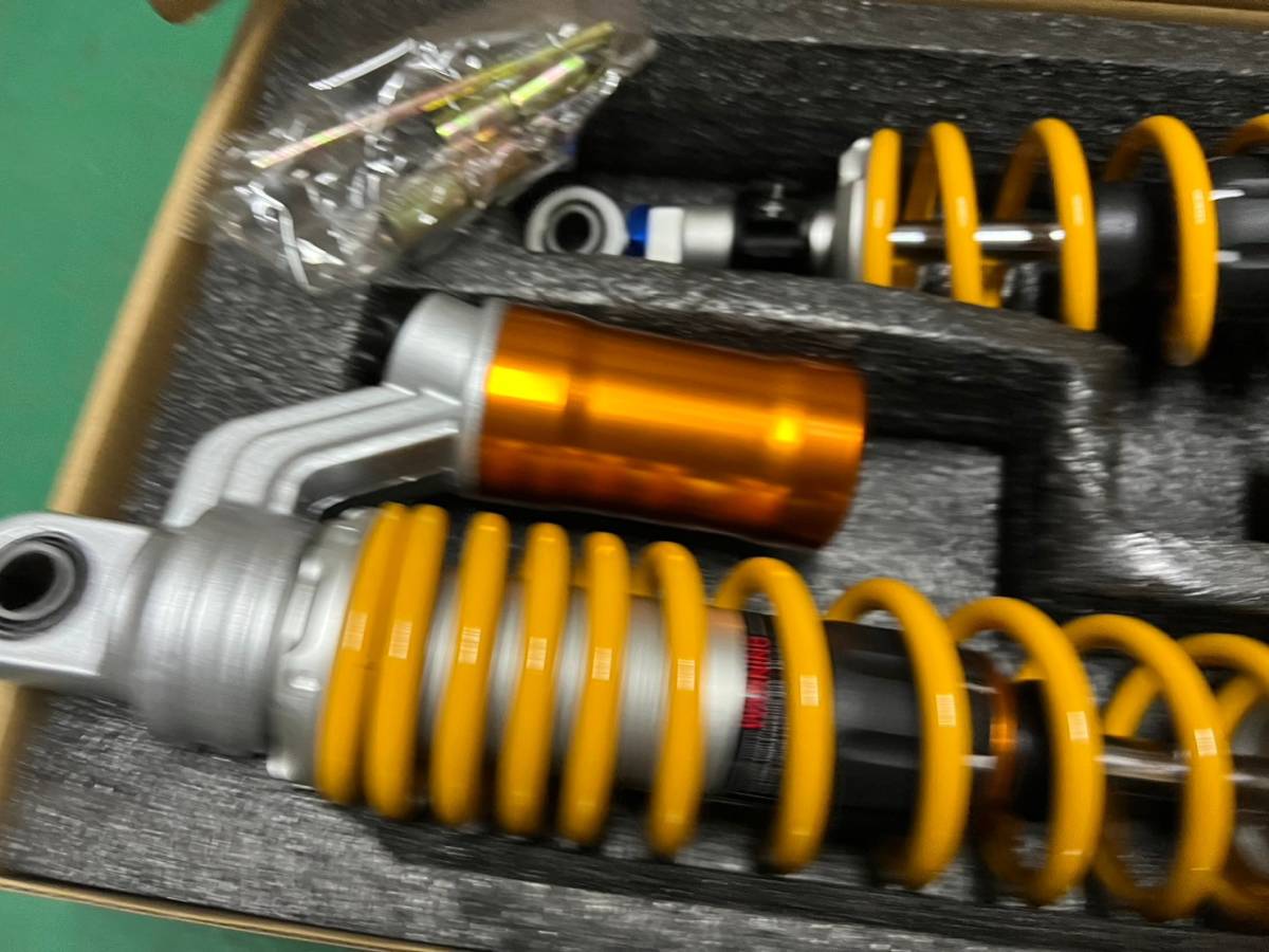 オーリンズタイプ リアショック黄360mm/インパルス400 CB400SF