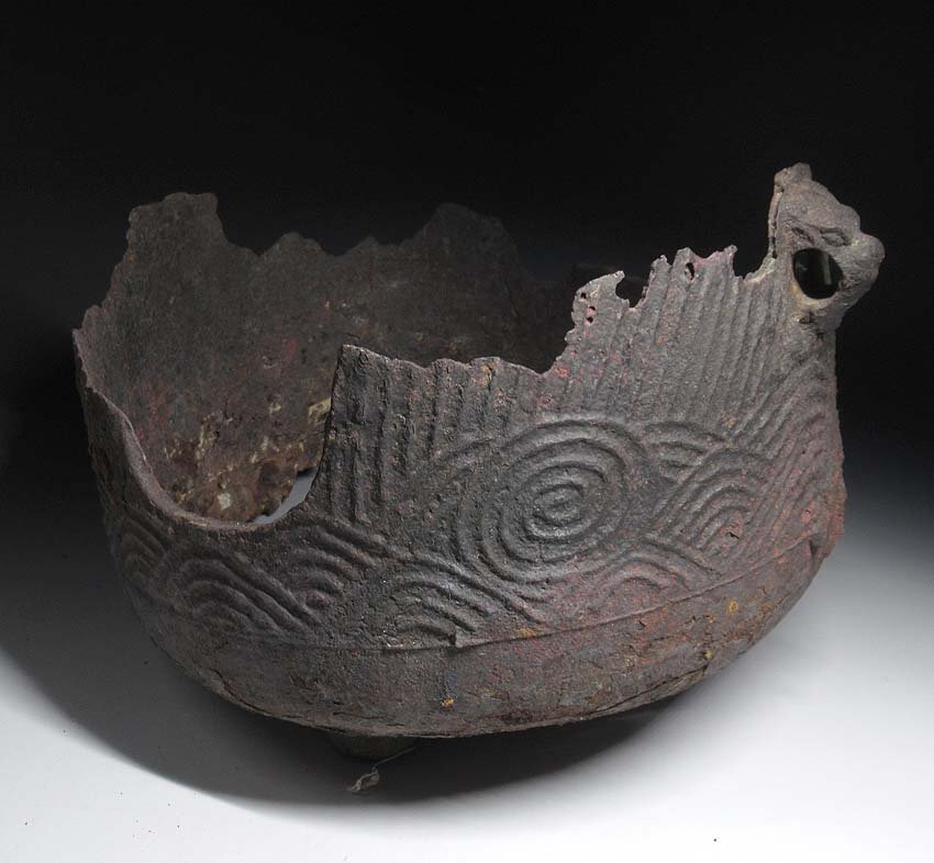 緑屋s■ 時代物　古鉄　窶れ やつれ 風炉　木箱　残欠 茶道具　i9/2-6027/21-4#120