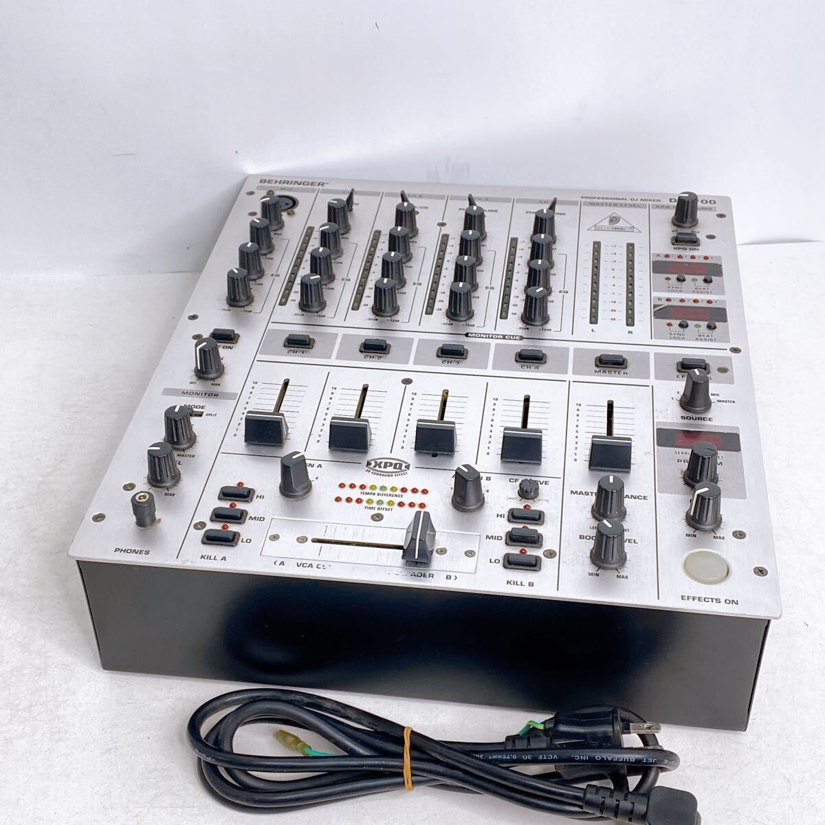 DJX700 Behringer Mixer DJ Professional BEHRINGER 5-Channel and 