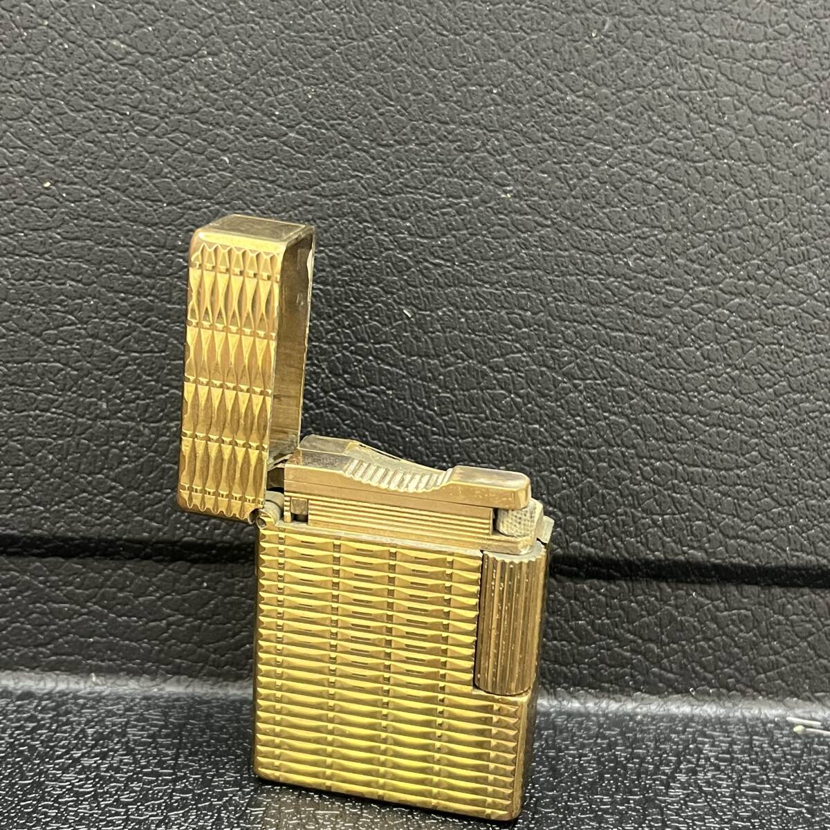 ライター ダンヒル ゴールド 高さ6.5×幅2.8×厚さ1.2cm Zippo ジッポ