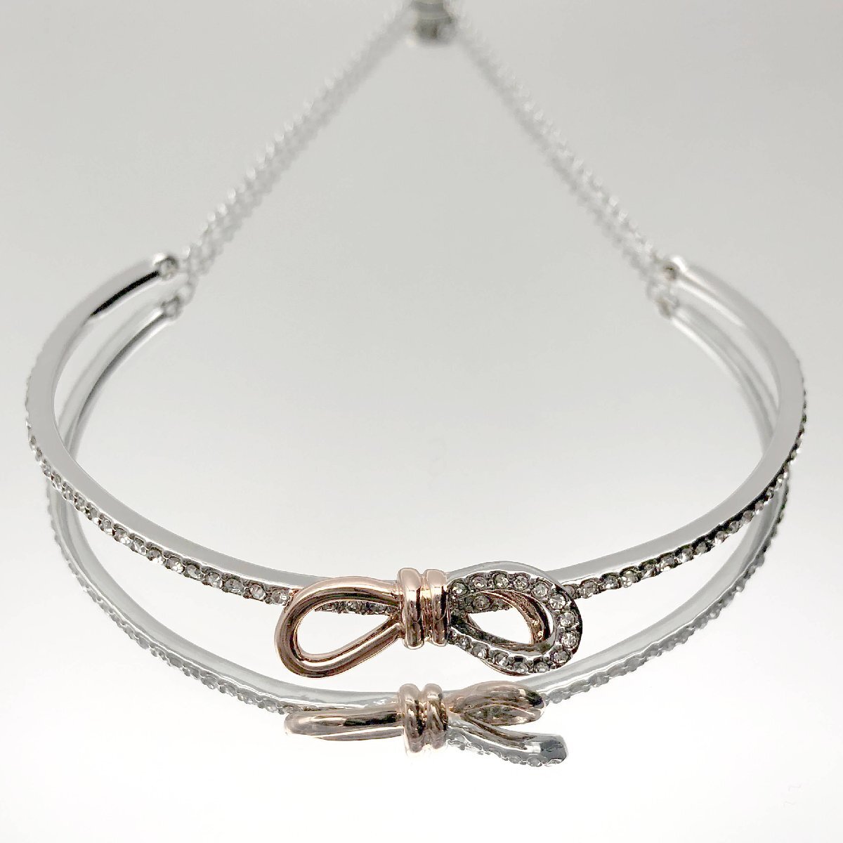 6714〇/Swarovski(スワロフスキー) Lifelong Bow バングル 5447079 
