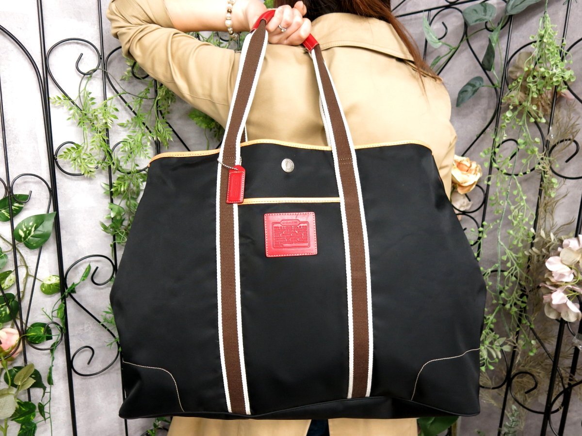 ハンプトンズ ウィークエンド コーチ バッグCOACH COACH トート