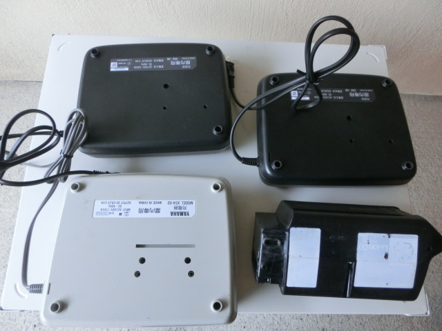 YAMAHAヤマハ 電動自転車用 充電器 3個 X54-02 X92-00 X92-00 バッテリー BRIDGESTONE 8.7Ah ジャンク_2