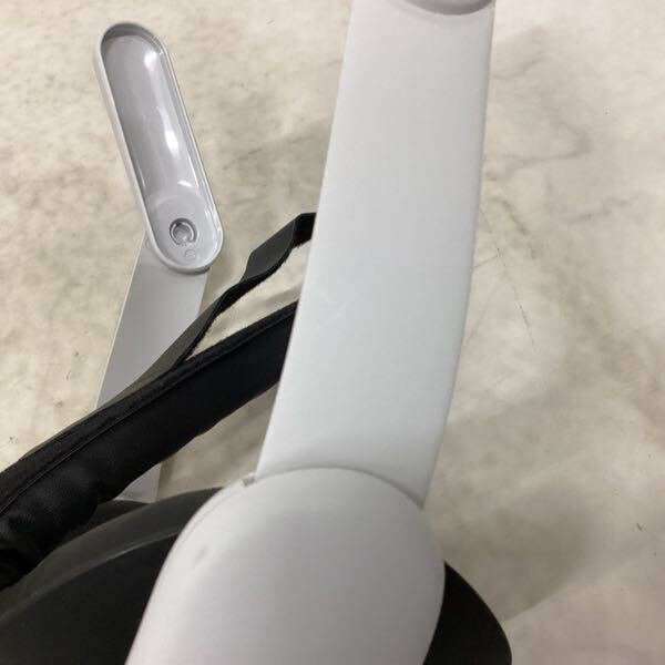 1円〜 動作確認/初期化済 Oculus Quest 2 128GB VRヘッドセット