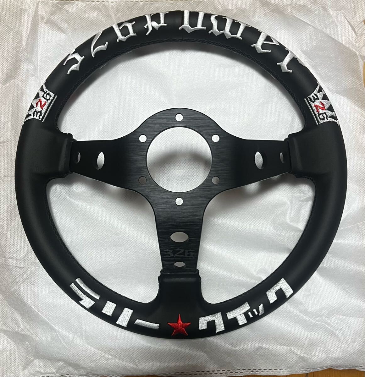ステアリング　ハンドル　ディープコーン　スタンス　車高短　ドリフト　モモ　ナルディ　326 Power ラリークイック　330mm 汎用　社外_2