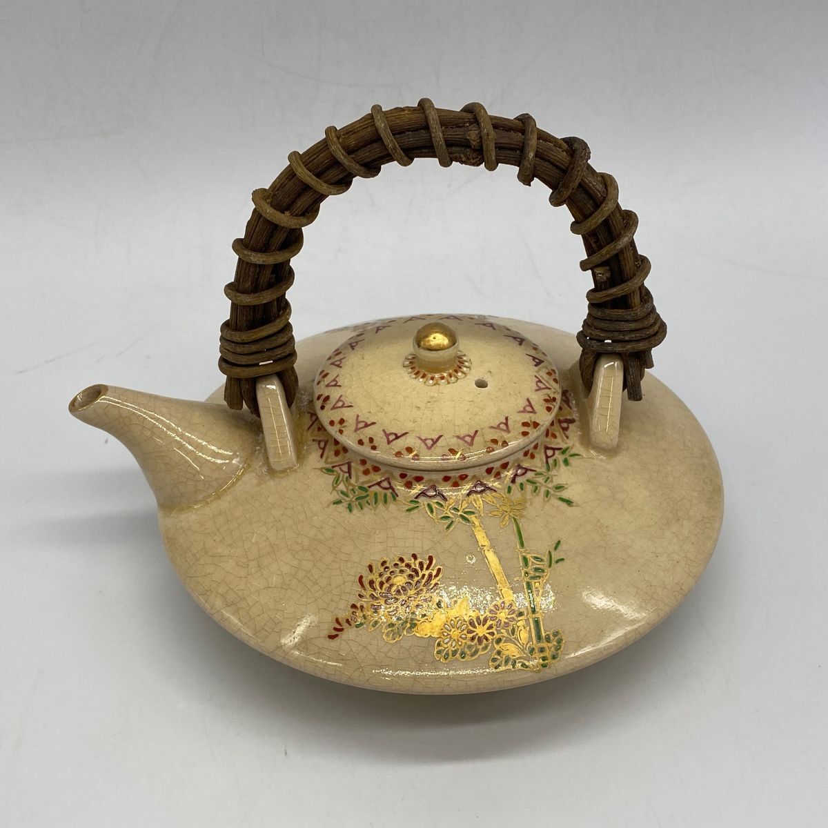 28740】薩摩焼 薩陶山 急須 茶器 酒器 鹿児島 金彩 陶磁器 食器 和食器