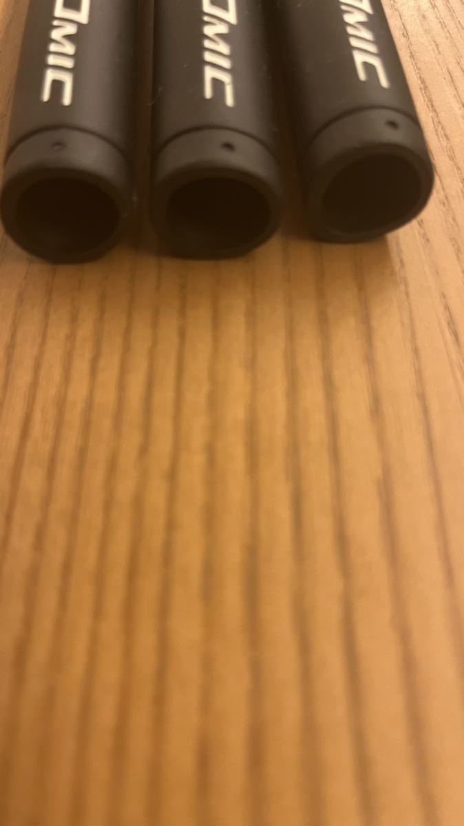 黒色 3本のセット　IOMIC イオミック　グリップ　Stickyシリーズ_4