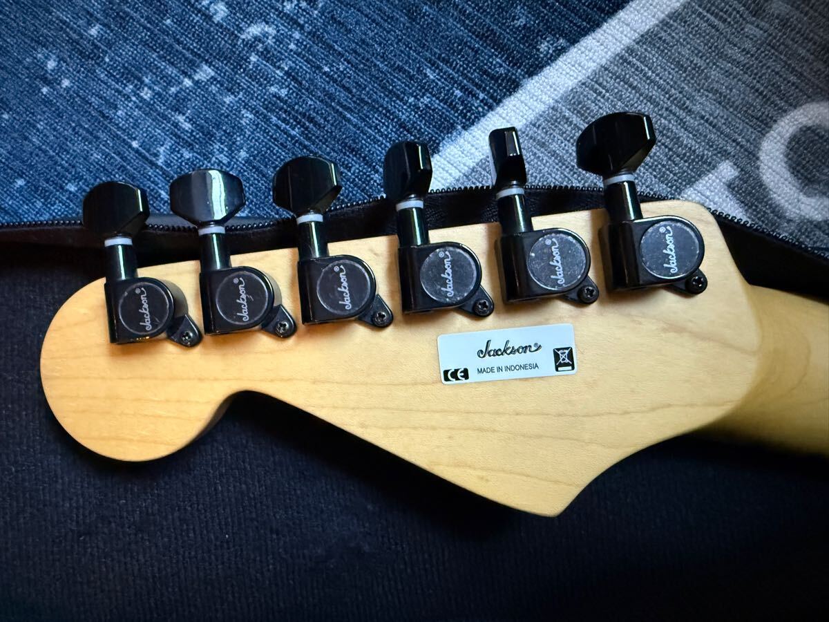 Jackson エレキギター ストラトタイプ アイアンメイデン_9