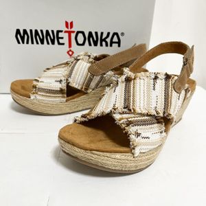和759★ 美品 箱付 MINNETONKA ミネトンカ エスパドリーユ サンダル ウェッジヒール シュ