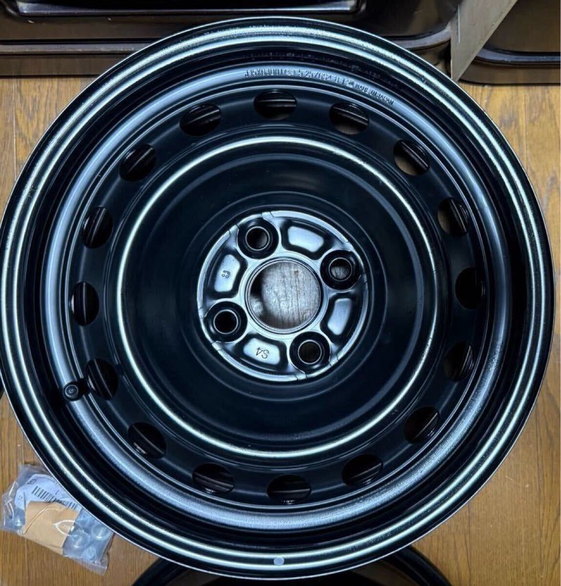 トヨタ 純正 スチールホイール15インチ 6J +45 PCD100 4H 鉄チン 新車