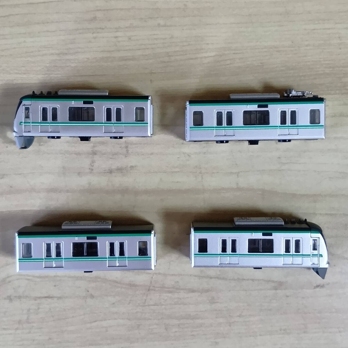 管理番号570）ボディーのみ 東京メトロ 16000系 4両 ジャンク 部品