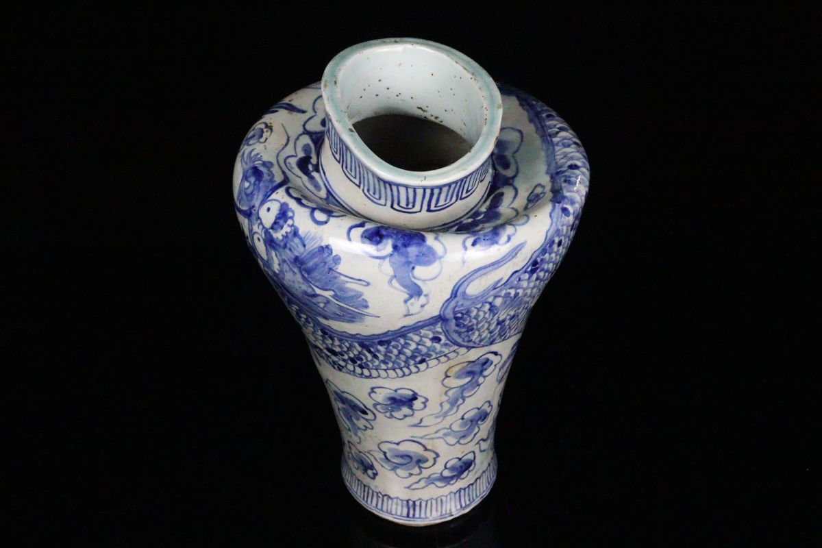 櫻】朝鮮美術 李朝 染付 龍紋 特大43cm 壺 花瓶 旧家蔵出品[7270qup