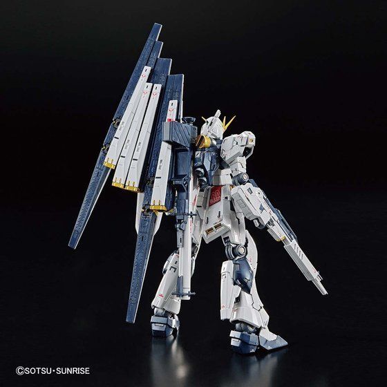 【新品未開封】ＲＧ 1/144 【ガンダムベース限定】 νガンダム［チタニウムフィニッシュ］_2