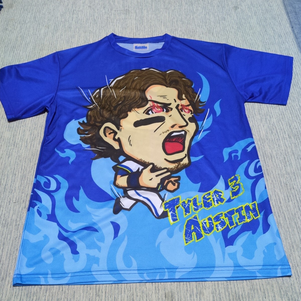 横浜DeNAベイスターズ 青炎シリーズ Tシャツ タイラーオースティン 3 