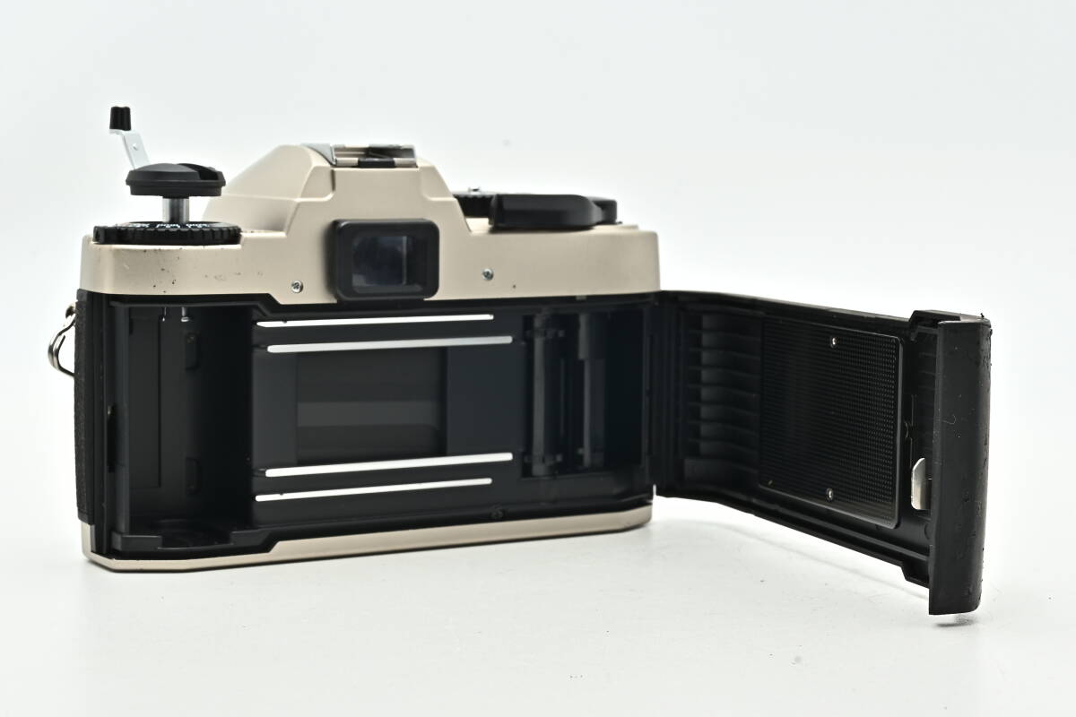 1F-514 Nikon ニコン FE10 + Ai-S Zoom-NIKKOR 35-70mm f/3.5-4.8