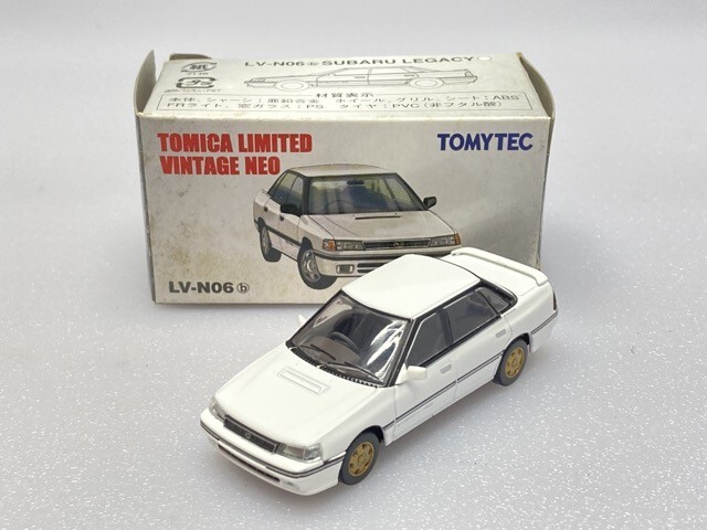 トミーテック 1/64 TLV-41a トヨタ トヨエース ホワイト×ブラウン