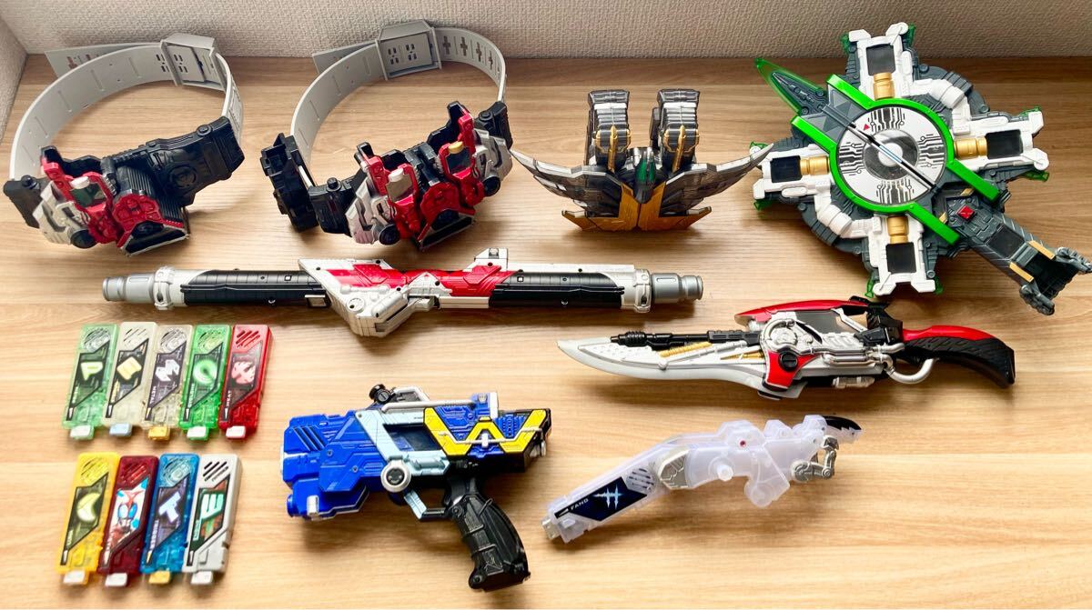 仮面ライダーWまとめてDX ダブルドライバー/エクストリームメモリ