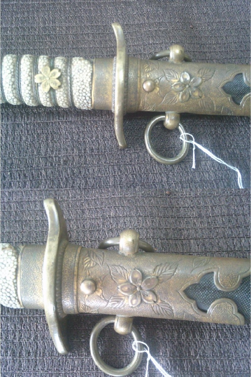 掘り出し！【海軍刀拵え 短刀　サメ革　鮫鞘柄　外装・Rｐ・ミリタリー】◆兜割　十手　縁頭目貫　刀装具　弓矢　笄　鐔　陣笠※円安　買得_5