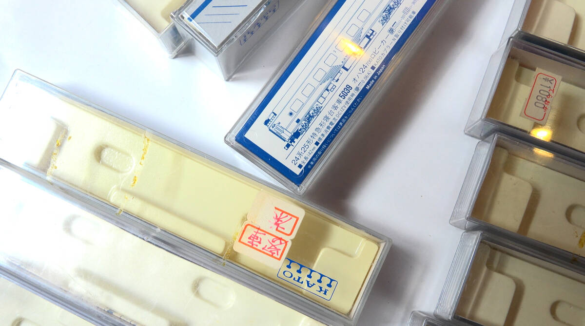 《BA25023》KATO空クリアケース　42個　傷あり汚れあり　完全ジャンク品　Nゲージケース　80サイズ同梱不可_6